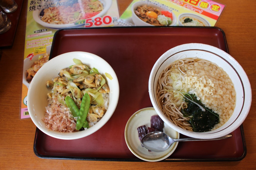 新限定メニューのあさり丼。まだの方は急げ！