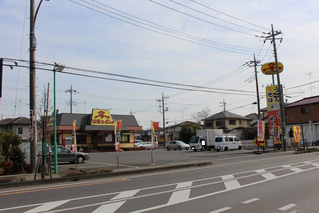 江川店。左隣は回転寿司屋さんでした。