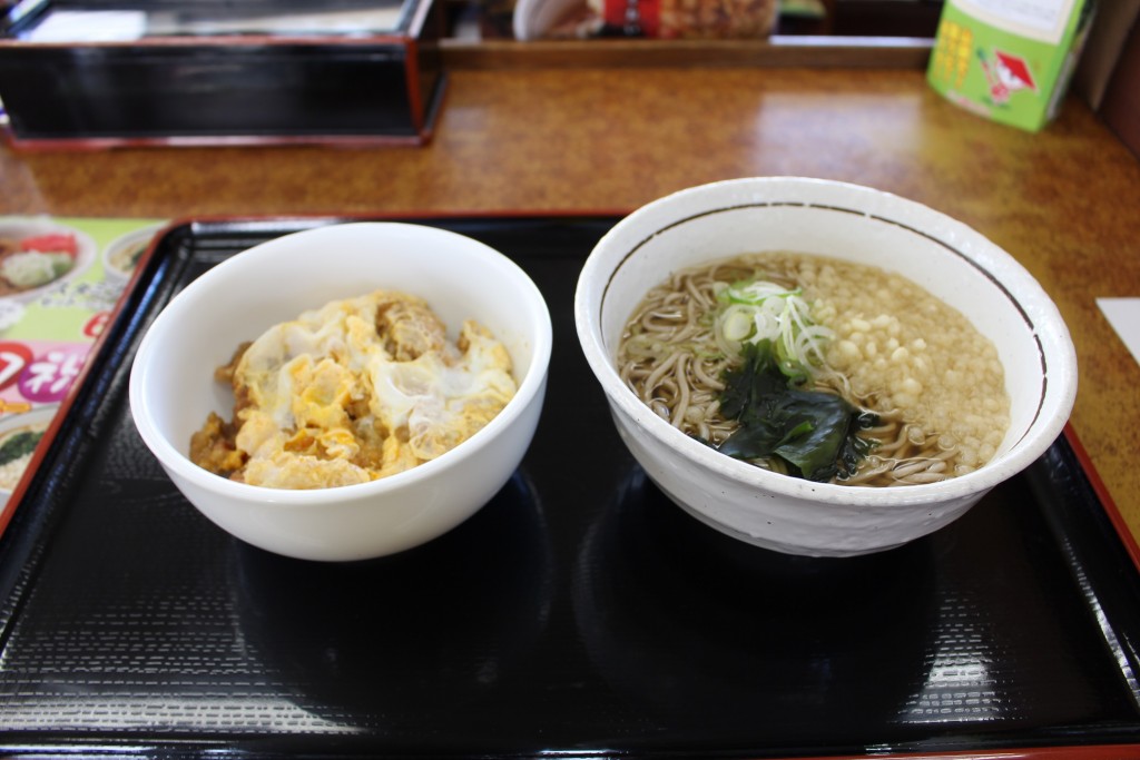 ミニかき揚げ丼セット。